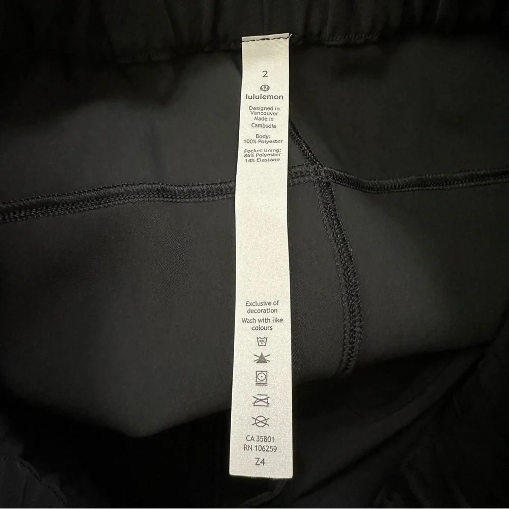 Lululemon On The Fly Pant *Woven 27